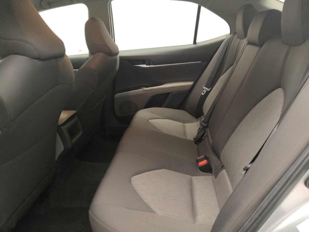 2018 Toyota Camry in Lewisville, TX 75067 - 18112618 18