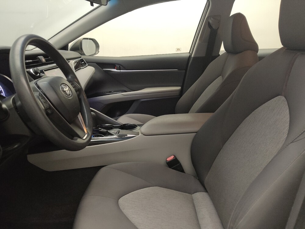 2018 Toyota Camry in Lewisville, TX 75067 - 18112618 17