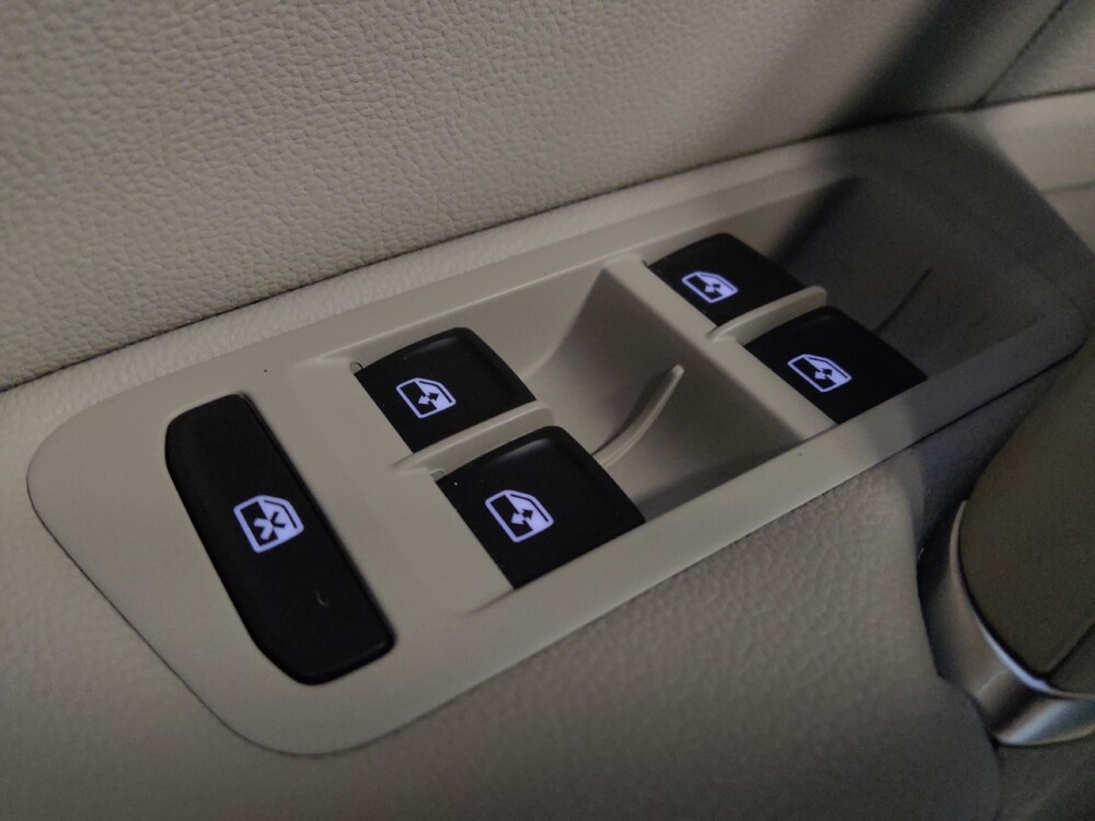 2020 Volkswagen Golf in Phoenix, AZ 85022 - 18112630 27