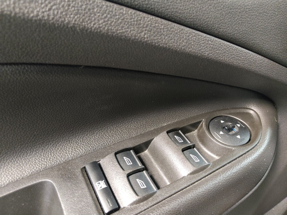 2016 Ford Escape in Athens, GA 30606 - 18112638 27