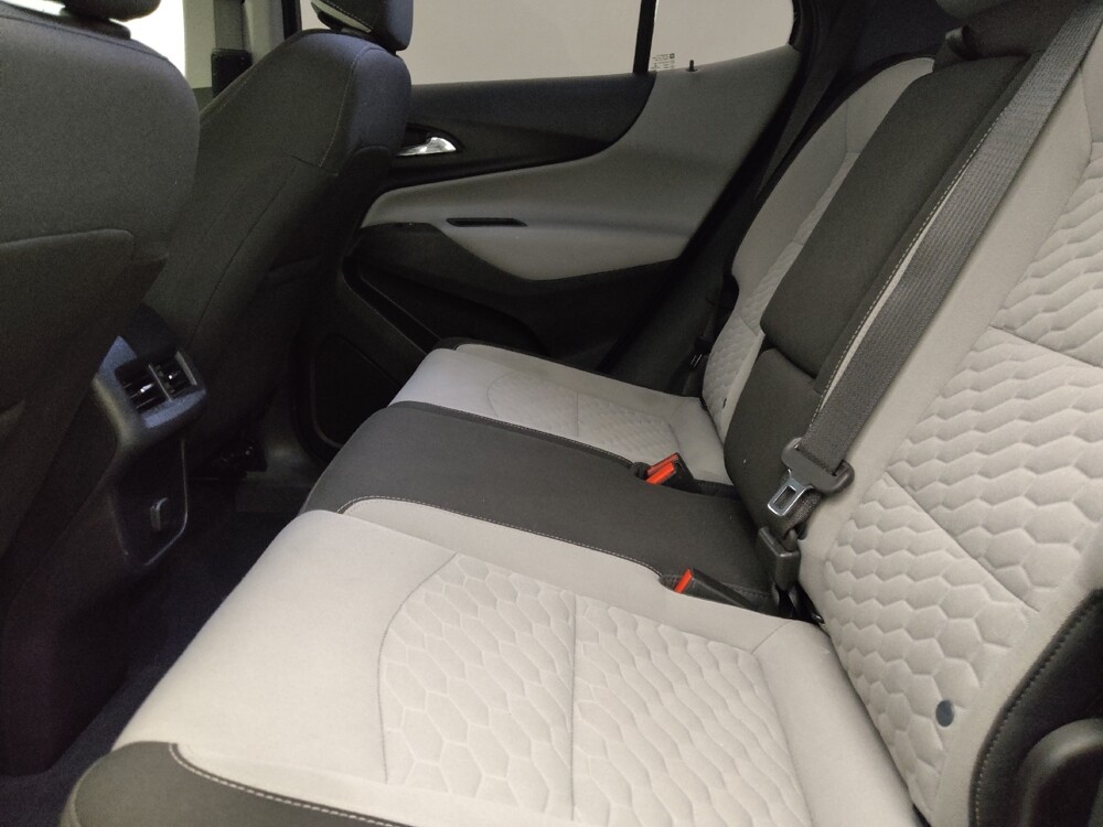 2018 Chevrolet Equinox in Birmingham, AL 35215 - 18112639 18