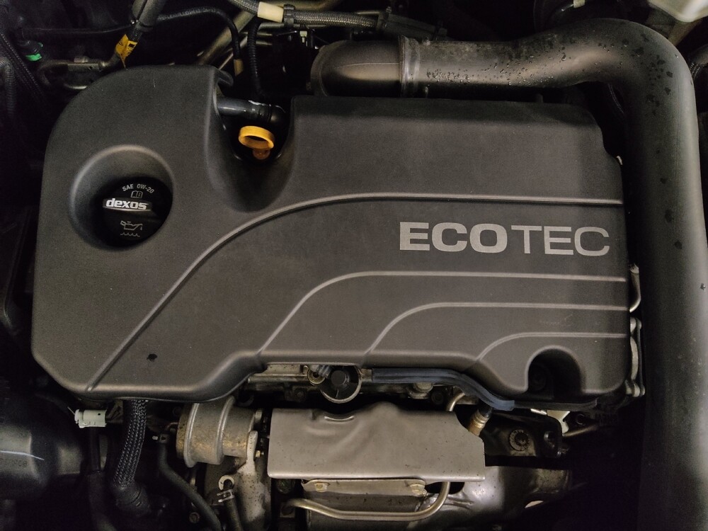 2018 Chevrolet Equinox in Birmingham, AL 35215 - 18112639 30