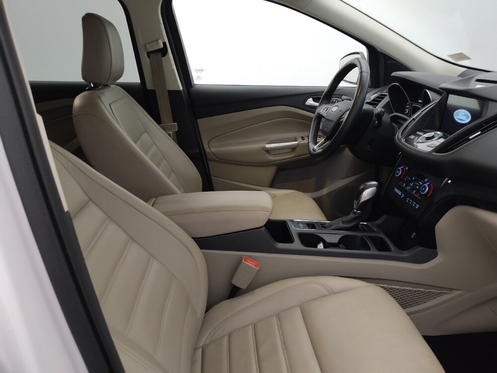 2018 Ford Escape in Tampa, FL 33612 - 18112645 21