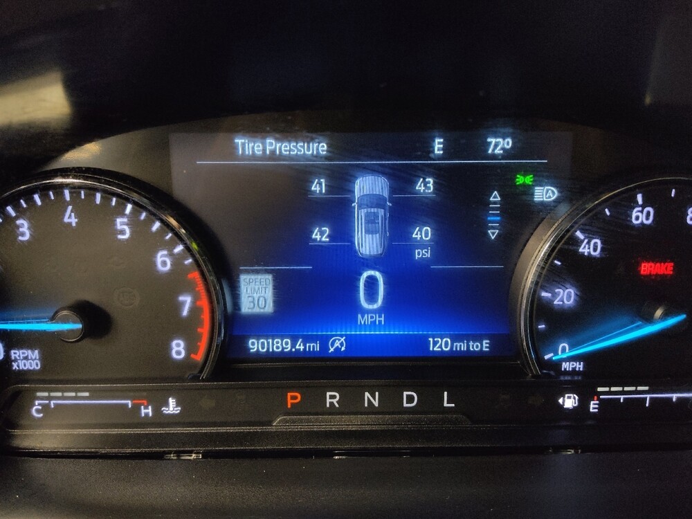 2021 Ford Explorer in Lakeland, FL 33815 - 18112650 23