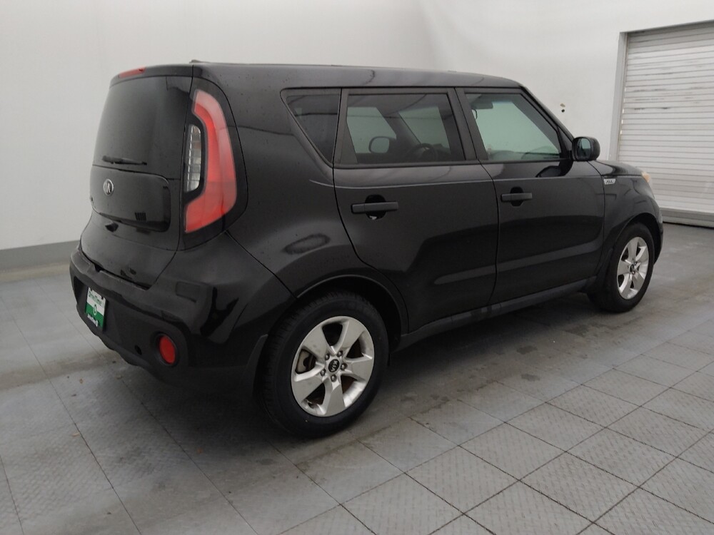 2019 Kia Soul in Lakeland, FL 33815 - 18112653 10