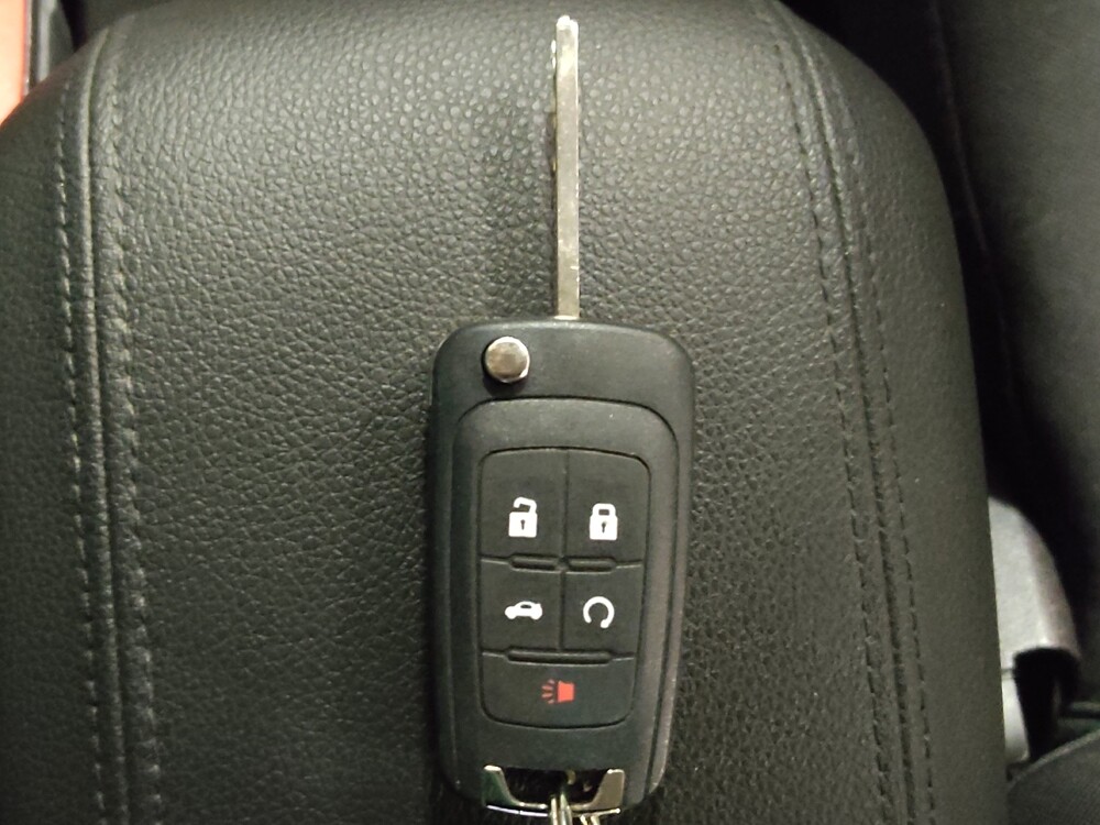 2016 Chevrolet Cruze in Tampa, FL 33612 - 18112654 32