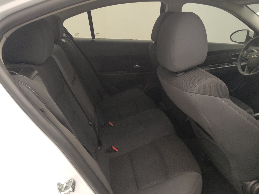 2016 Chevrolet Cruze in Tampa, FL 33612 - 18112654 19