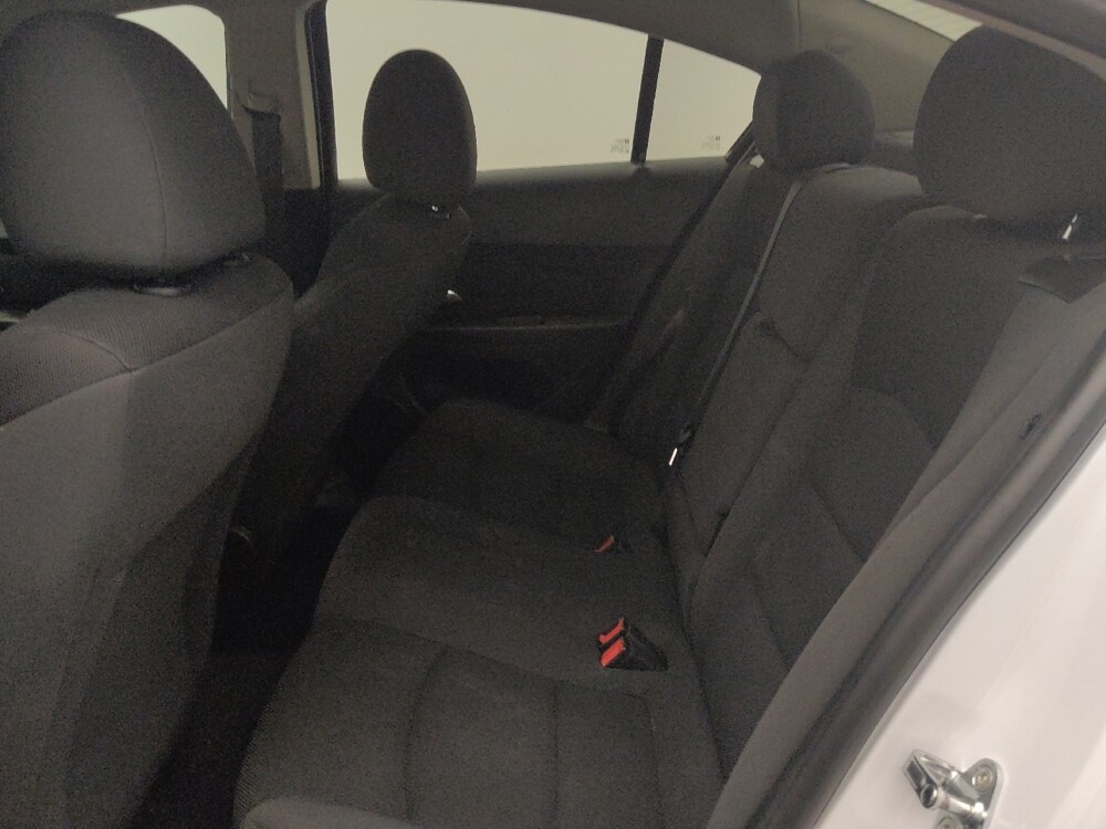 2016 Chevrolet Cruze in Tampa, FL 33612 - 18112654 18