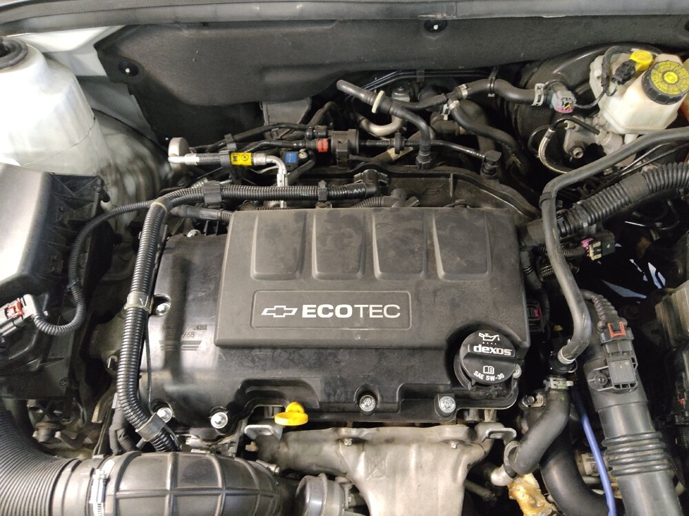 2016 Chevrolet Cruze in Tampa, FL 33612 - 18112654 30