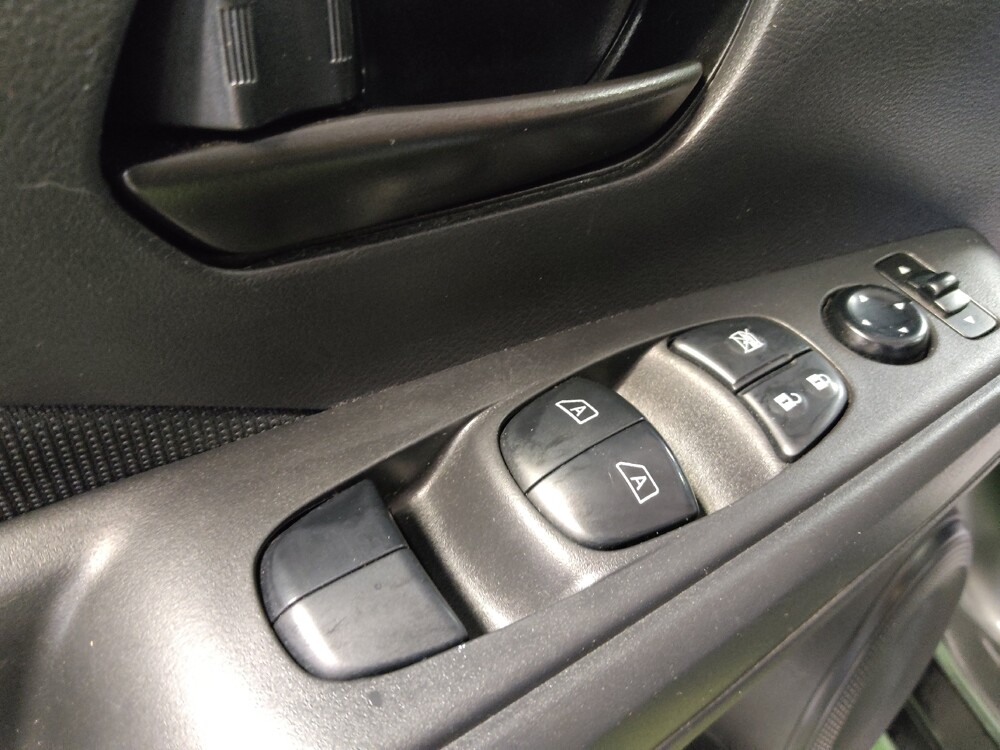 2021 Nissan Kicks in Tallahassee, FL 32304 - 18112656 27