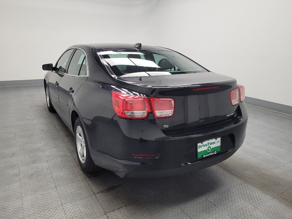 2015 Chevrolet Malibu in Las Vegas, NV 89104 - 18112659 5