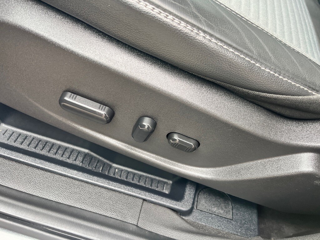 2017 Ford Escape in Fairview, PA 16415 - 18112664 12