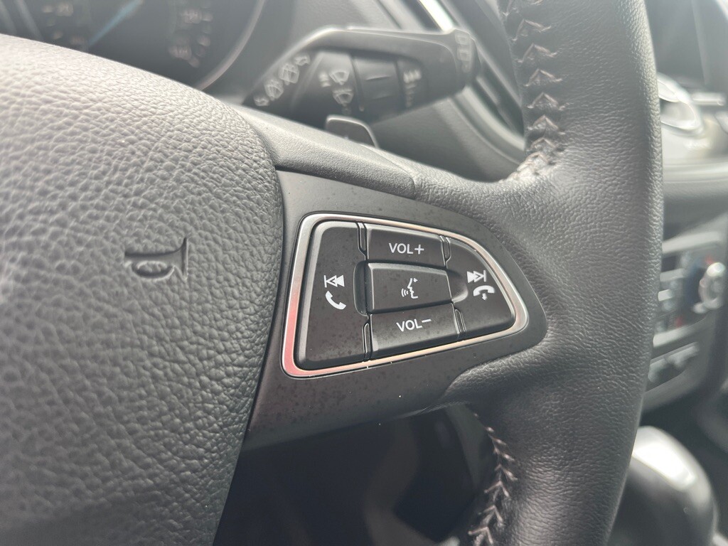 2017 Ford Escape in Fairview, PA 16415 - 18112664 17