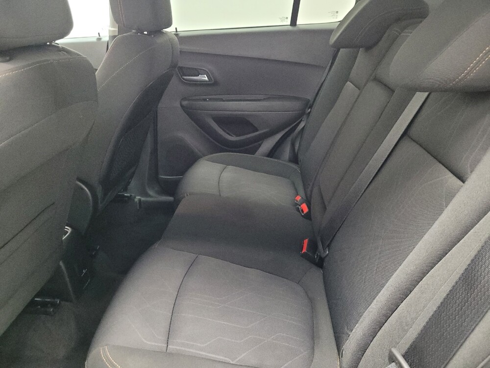 2019 Chevrolet Trax in Las Vegas, NV 89102 - 18112666 18