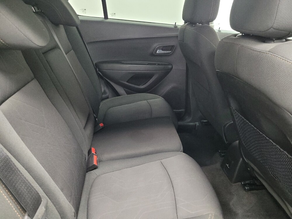 2019 Chevrolet Trax in Las Vegas, NV 89102 - 18112666 19