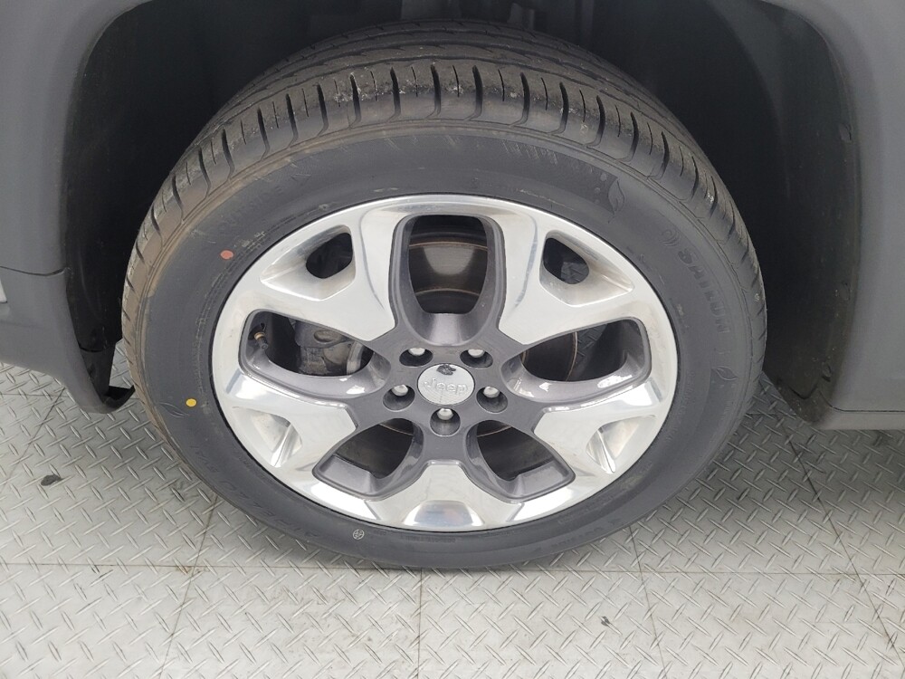 2019 Jeep Compass in Las Vegas, NV 89104 - 18112671 31