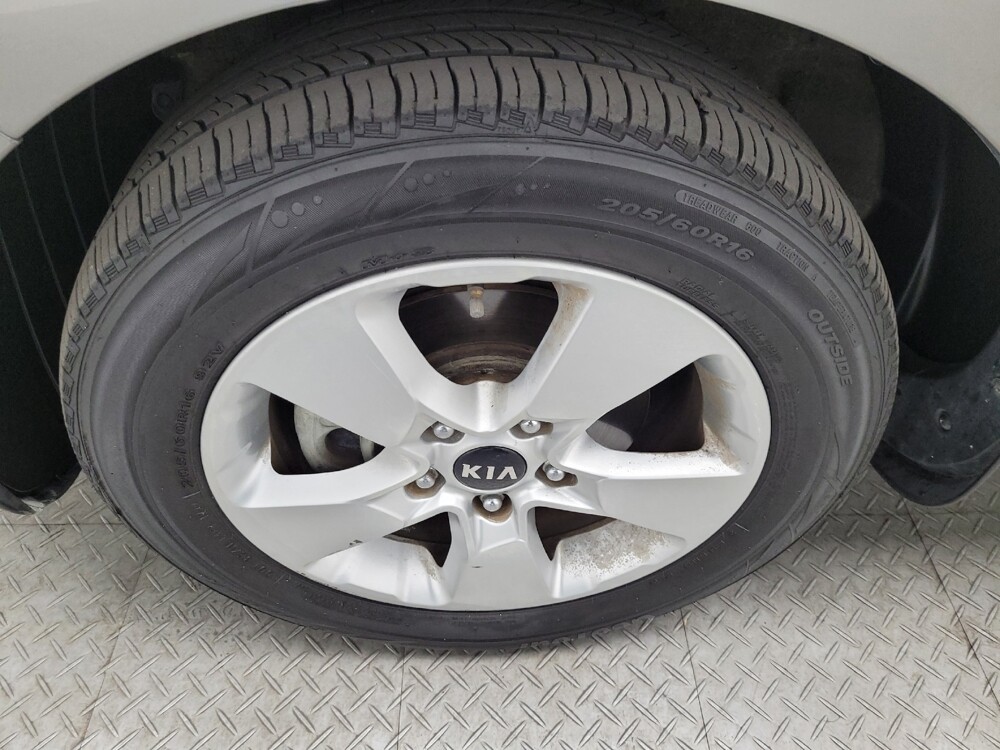 2019 Kia Soul in Las Vegas, NV 89104 - 18112673 31