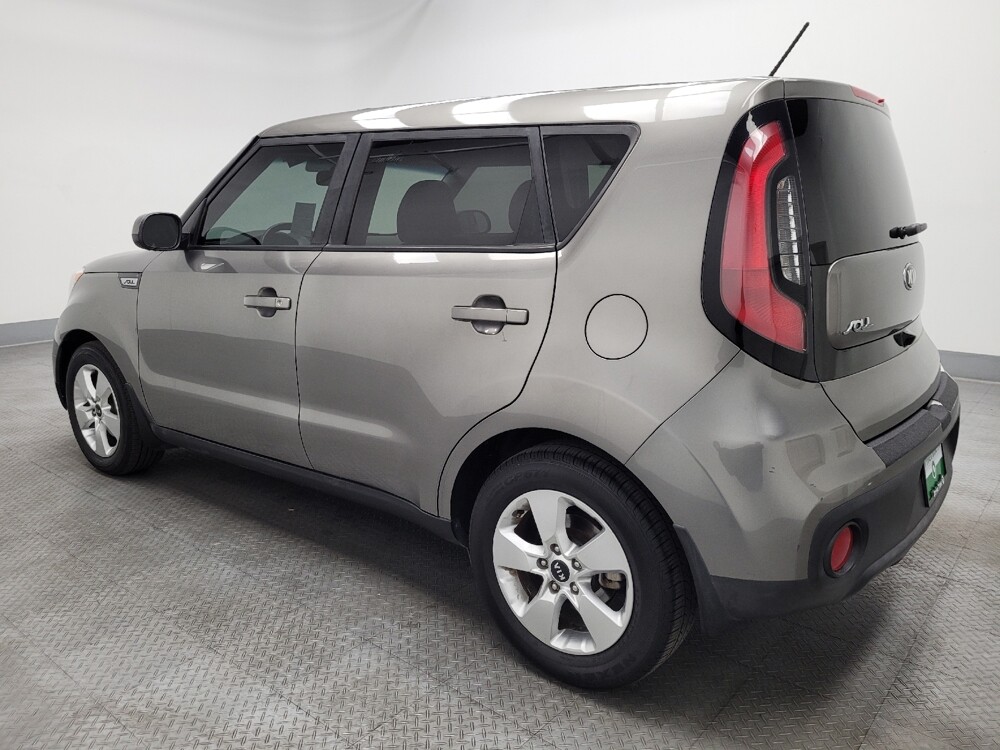 2019 Kia Soul in Las Vegas, NV 89104 - 18112673 3