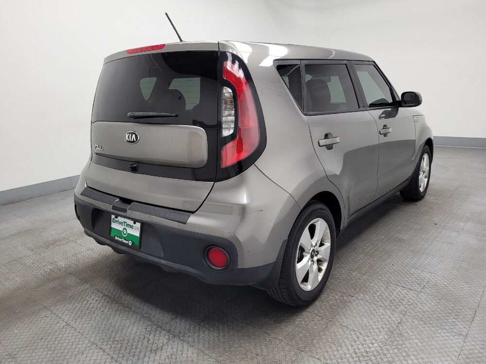 2019 Kia Soul in Las Vegas, NV 89104 - 18112673 9