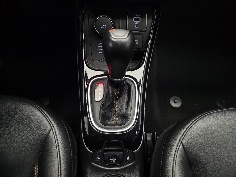 2019 Jeep Compass in Las Vegas, NV 89104 - 18112674 26