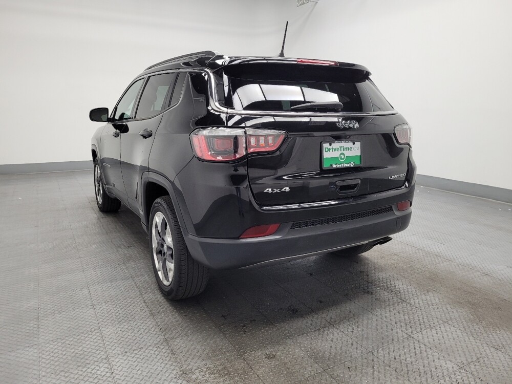 2019 Jeep Compass in Las Vegas, NV 89104 - 18112674 5