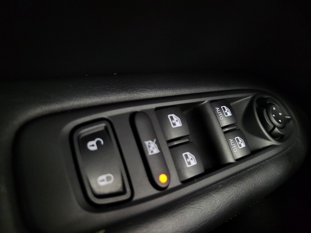 2019 Jeep Compass in Las Vegas, NV 89104 - 18112674 27