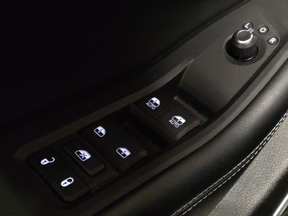 2022 Jeep Grand Cherokee in Orlando, FL 32808 - 18112696 27