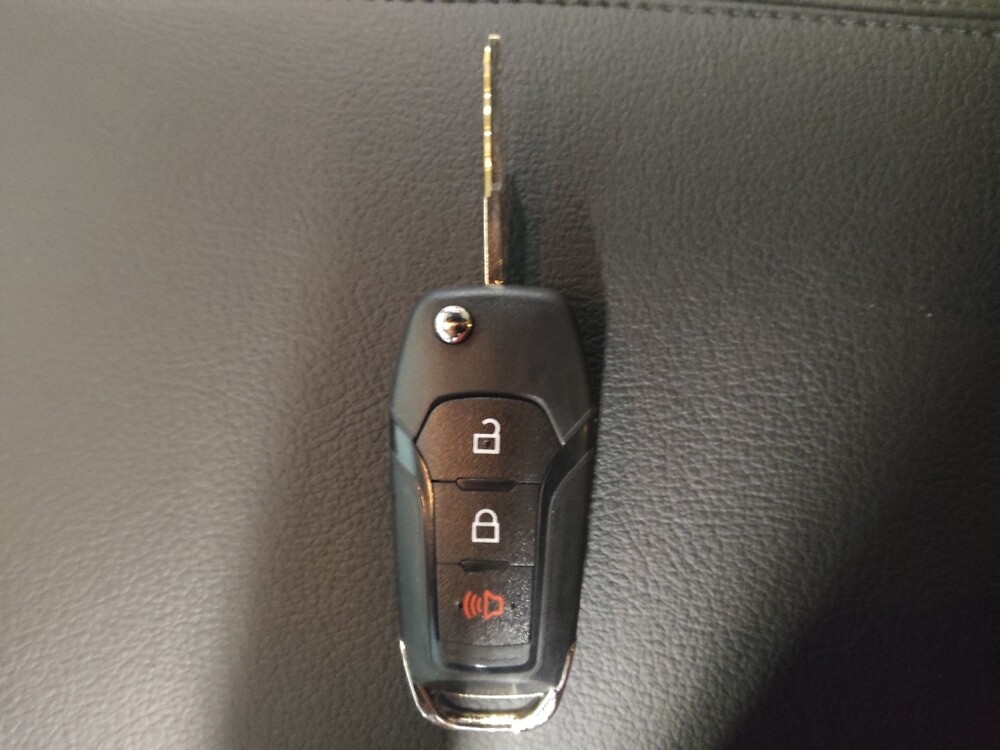 2017 Ford Explorer in Pensacola, FL 32505 - 18112700 32