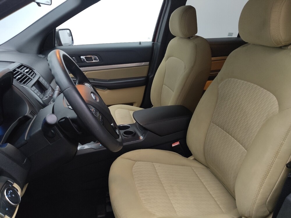 2017 Ford Explorer in Pensacola, FL 32505 - 18112700 17