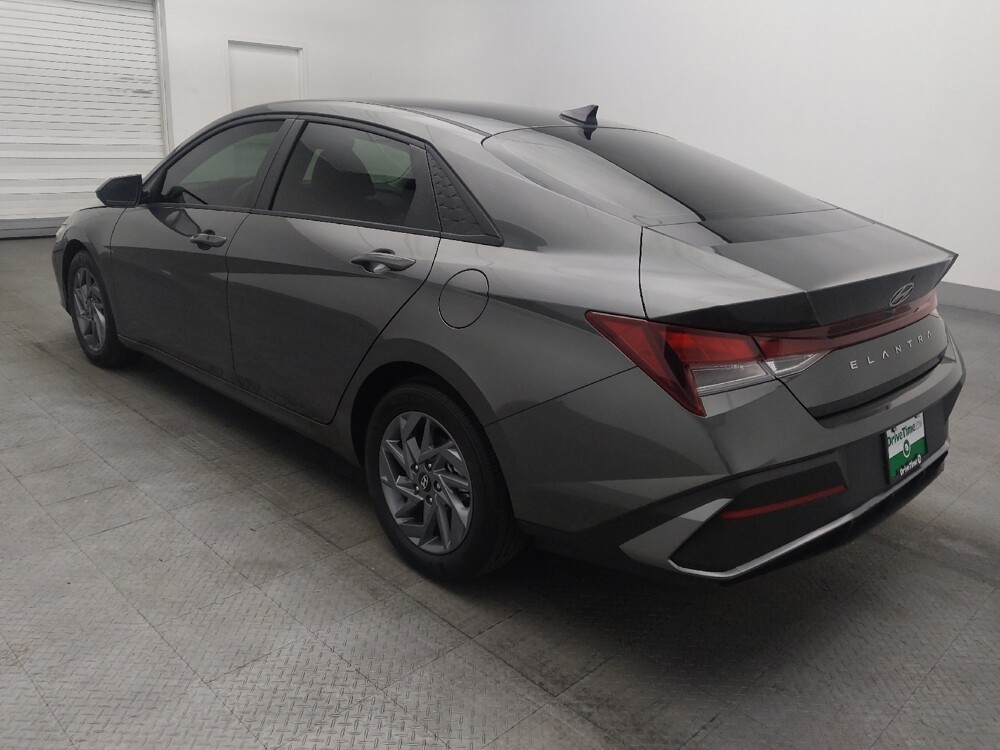 2024 Hyundai Elantra in Kissimmee, FL 34744 - 18112708 5