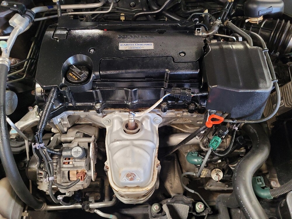 2016 Honda Accord in Gainesville, FL 32609 - 18112715 30