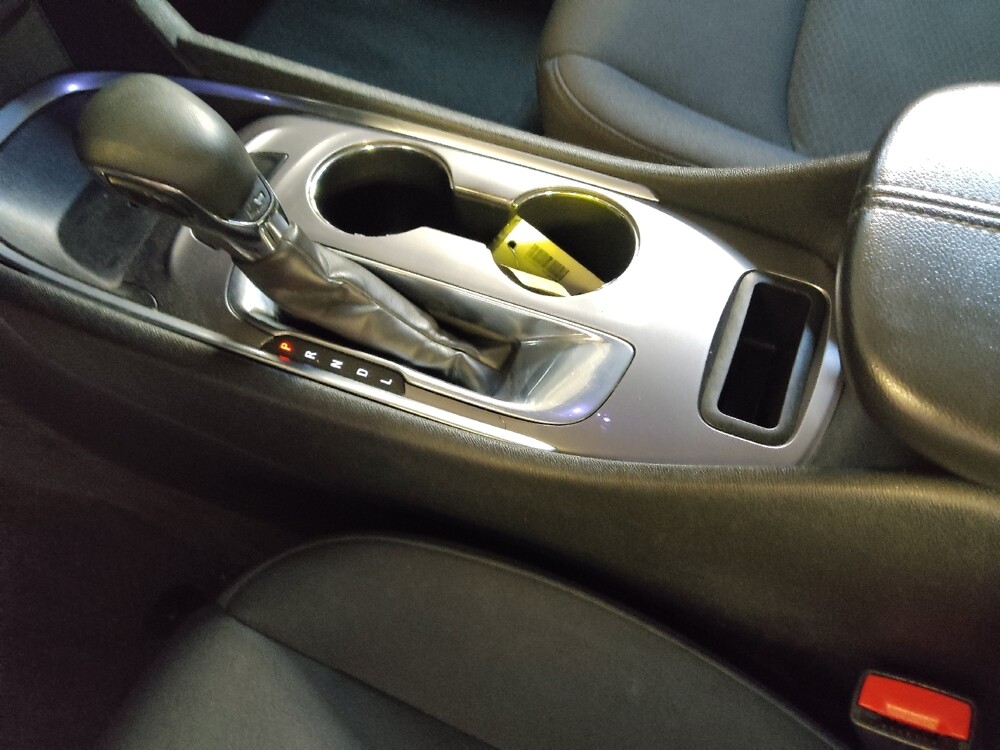 2021 Chevrolet Malibu in Raleigh, NC 27604 - 18112728 26