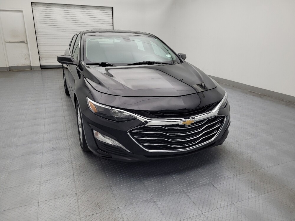 2021 Chevrolet Malibu in Raleigh, NC 27604 - 18112728 14
