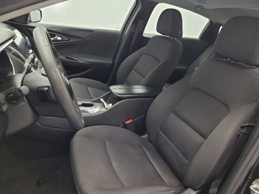 2021 Chevrolet Malibu in Raleigh, NC 27604 - 18112728 17