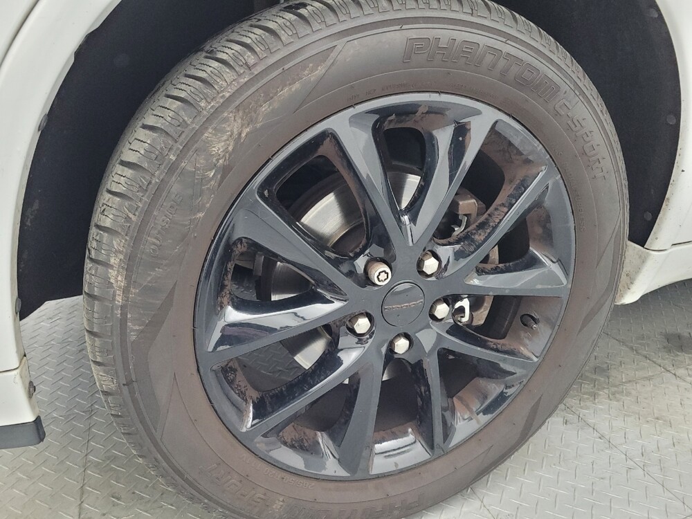 2018 Dodge Durango in Columbia, SC 29210 - 18112736 31