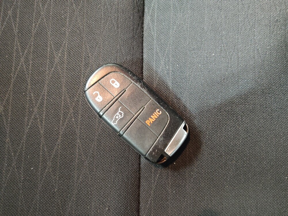 2018 Dodge Durango in Columbia, SC 29210 - 18112736 32