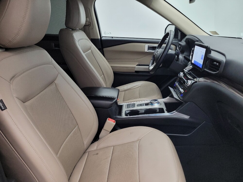 2022 Ford Explorer in Columbia, SC 29210 - 18112740 21