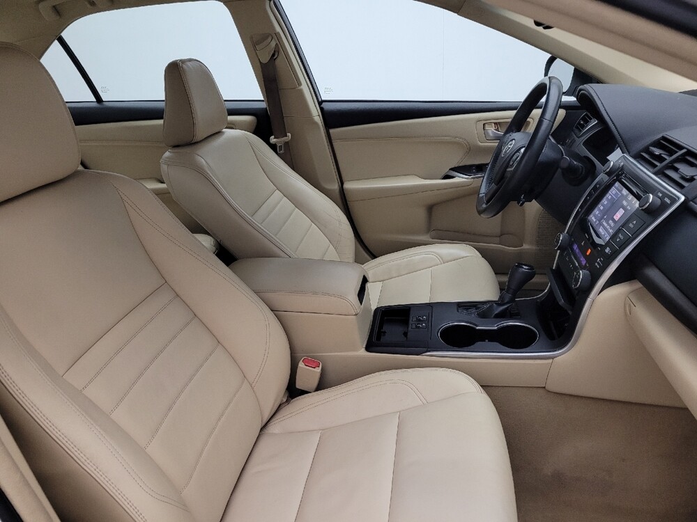 2017 Toyota Camry in Charleston, SC 29414 - 18112747 21