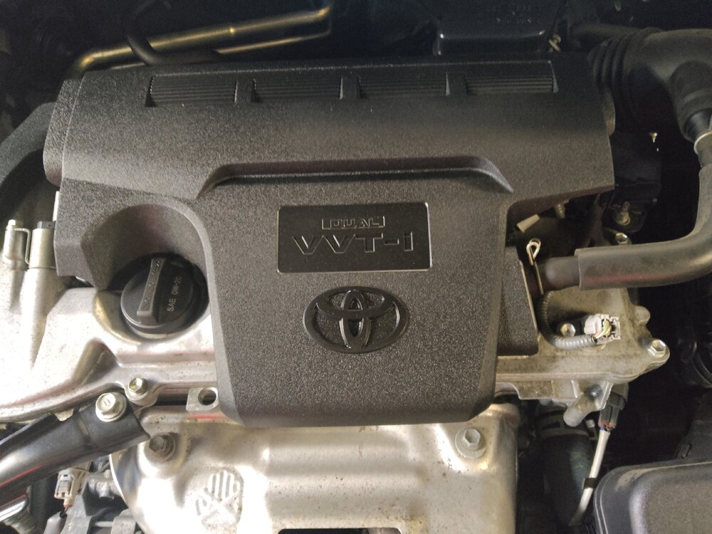 2017 Toyota Camry in Charleston, SC 29414 - 18112747 30