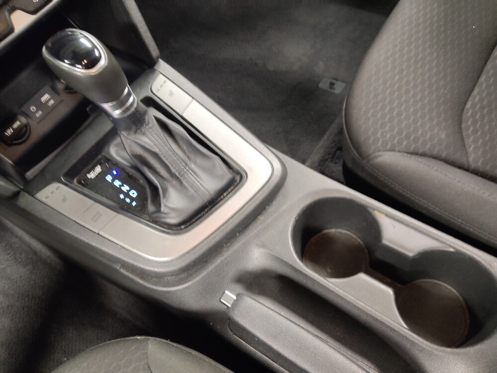 2020 Hyundai Elantra in San Antonio, TX 78238 - 18112769 26