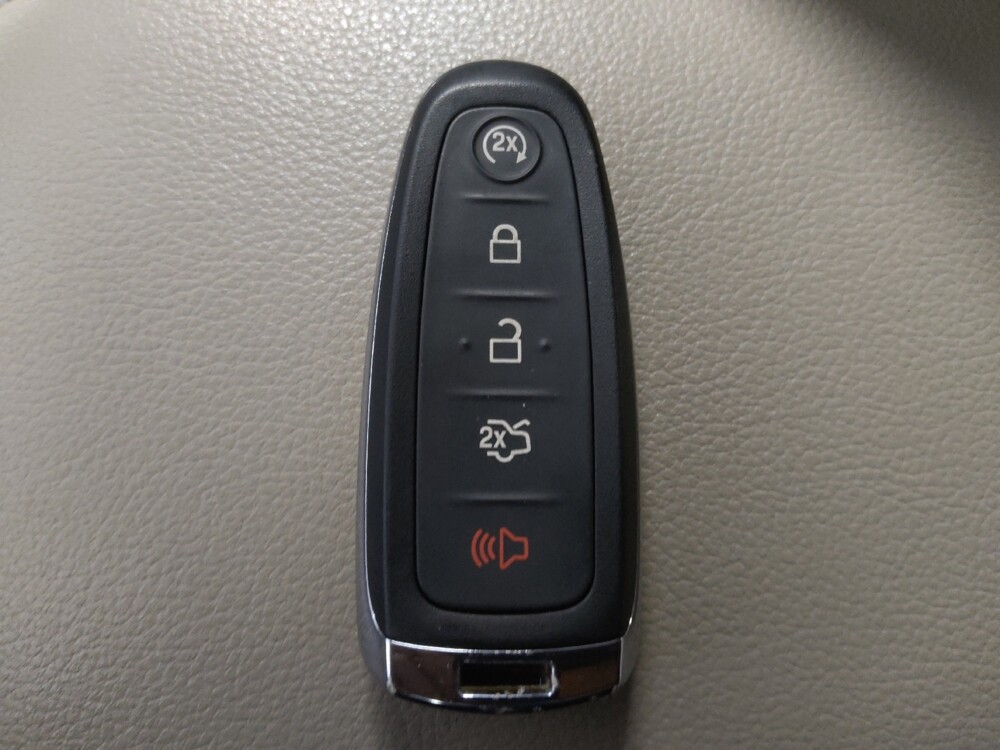 2015 Ford Escape in Houston, TX 77034 - 18112770 32