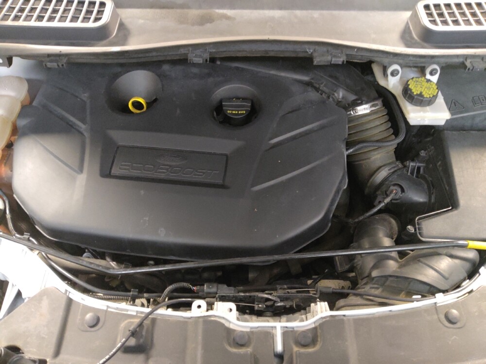 2015 Ford Escape in Houston, TX 77034 - 18112770 30