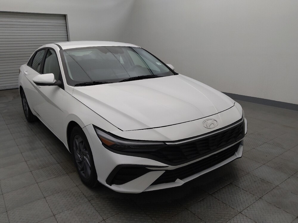 2024 Hyundai Elantra in Houston, TX 77034 - 18112773 14