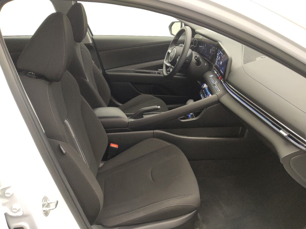 2024 Hyundai Elantra in Houston, TX 77034 - 18112773 21