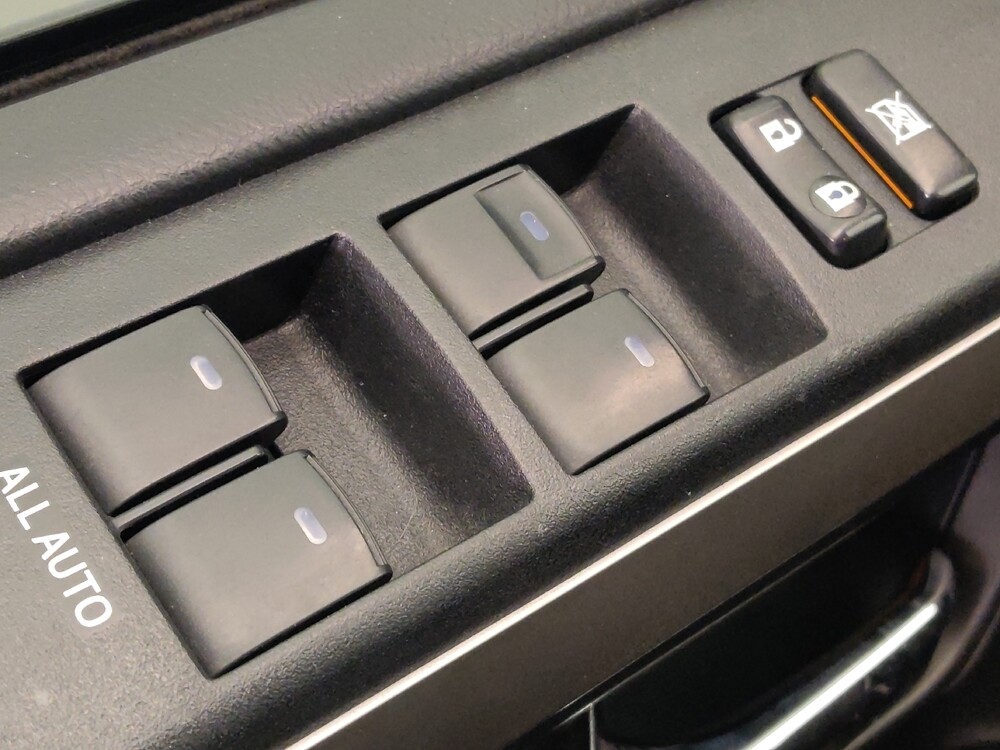 2019 Toyota 4Runner in Live Oak, TX 78233 - 18112776 27