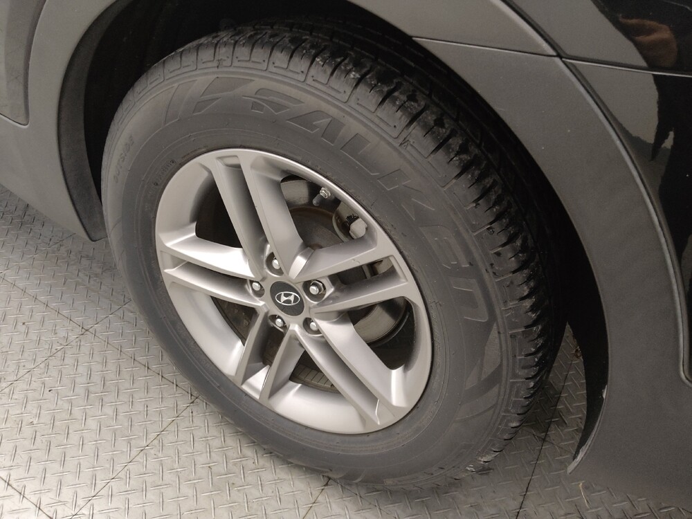 2017 Hyundai Santa Fe in Houston, TX 77060 - 18112777 31