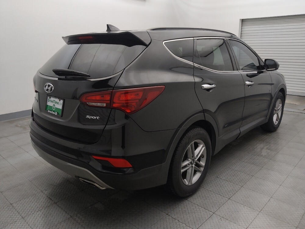 2017 Hyundai Santa Fe in Houston, TX 77060 - 18112777 9