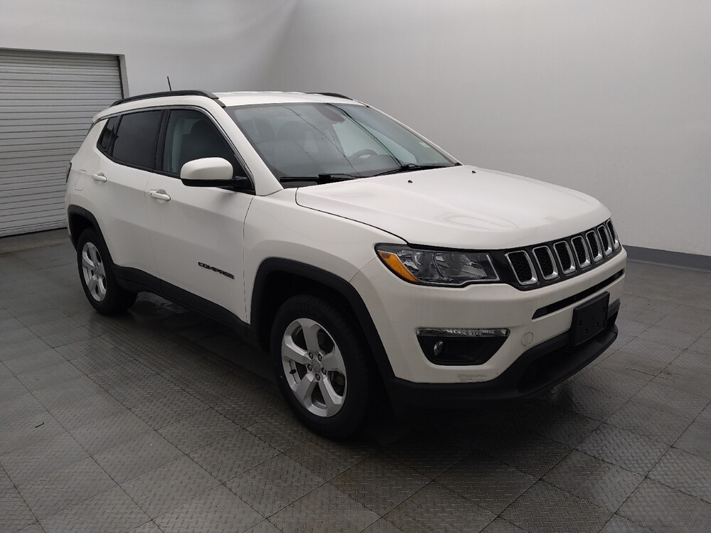 2019 Jeep Compass in Houston, TX 77060 - 18112780 14