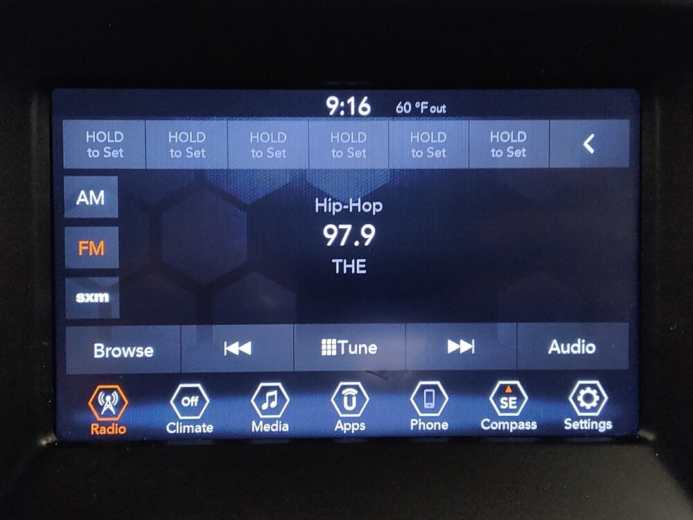 2019 Jeep Compass in Houston, TX 77060 - 18112780 25