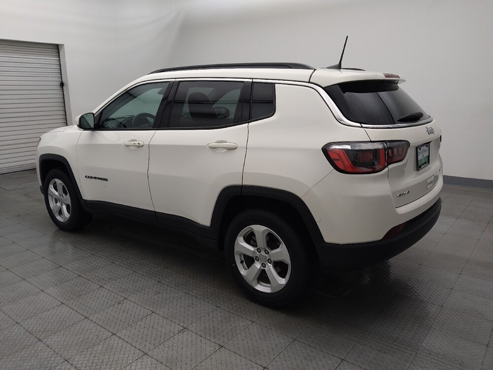 2019 Jeep Compass in Houston, TX 77060 - 18112780 3